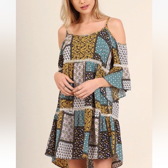 Umgee Patchwork Floral Paisley Bohemian Ruffle Bell Sleeve Dress Cottagecore M - Picture 11 of 13